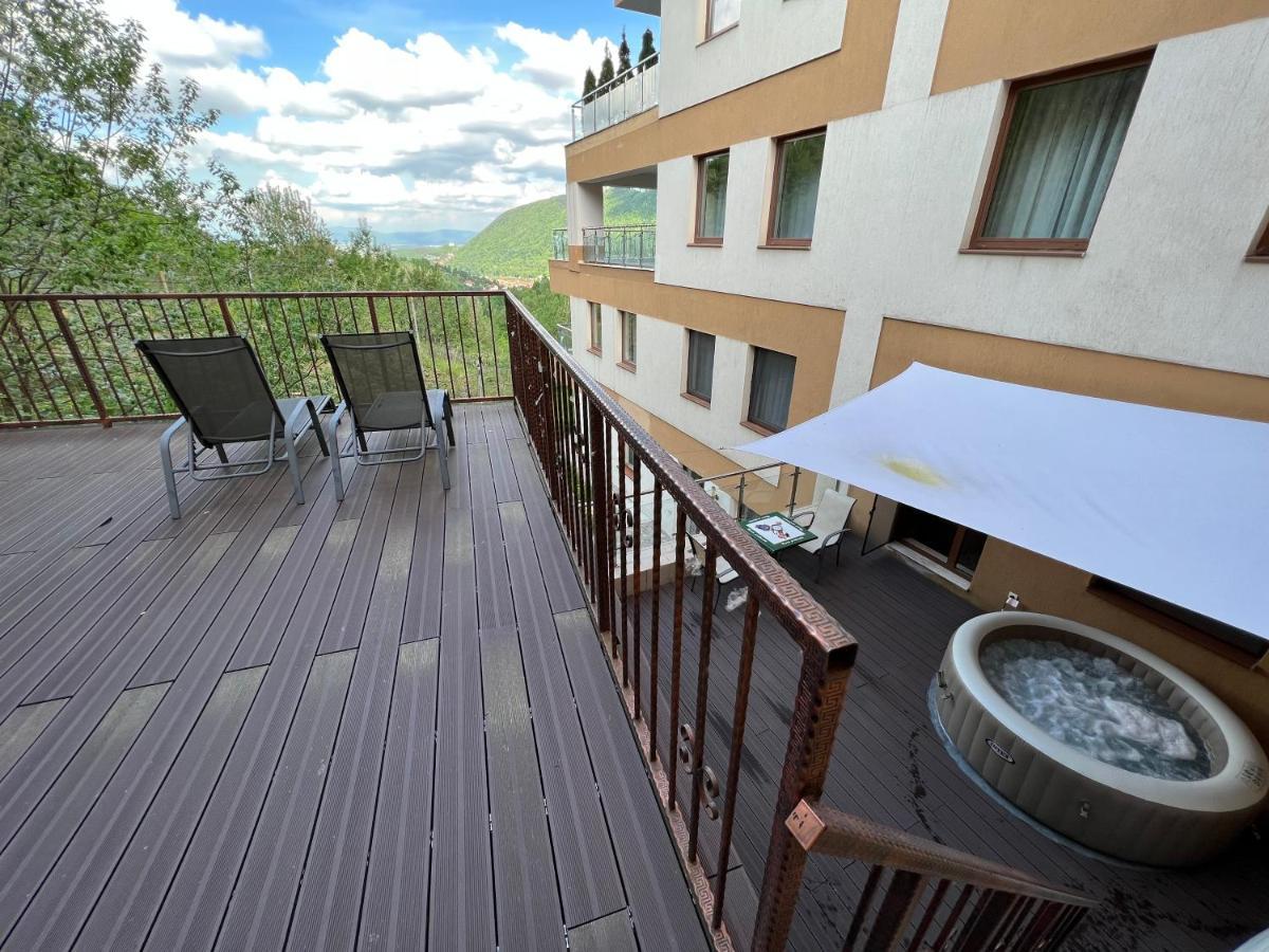 Coroni Studio With Jacuzzi Brašov Exteriér fotografie